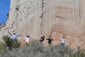 Geoformas de arenisca talladas por la erosión — El Chiflón, La Rioja.